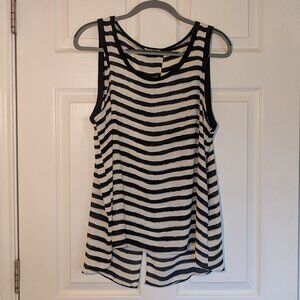 Soprano Black and White Open Split Back Sleeveless Top